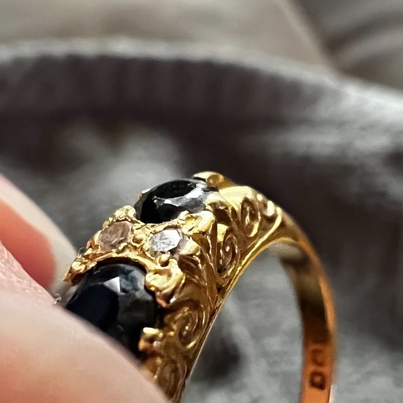 Rare antique English sapphire and diamond ring - Picture 4 of 5